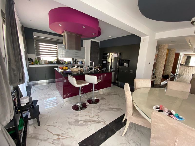 Property photo 3 of 23 Open Plan...