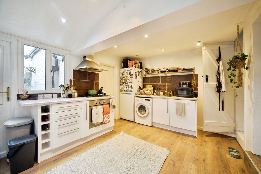 Property photo 3 of 15 Picture No. 15