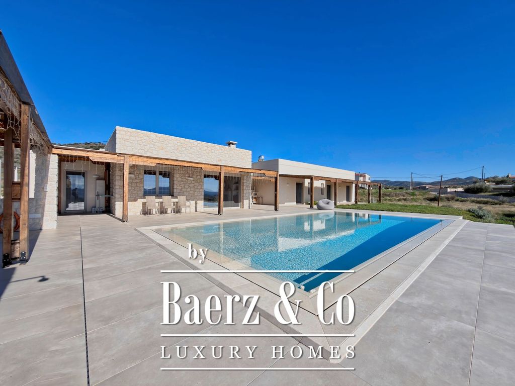 Property photo 3 of 25