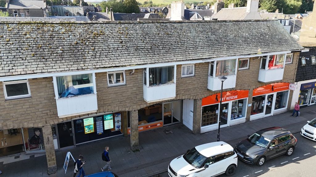 Property photo 1 of 4