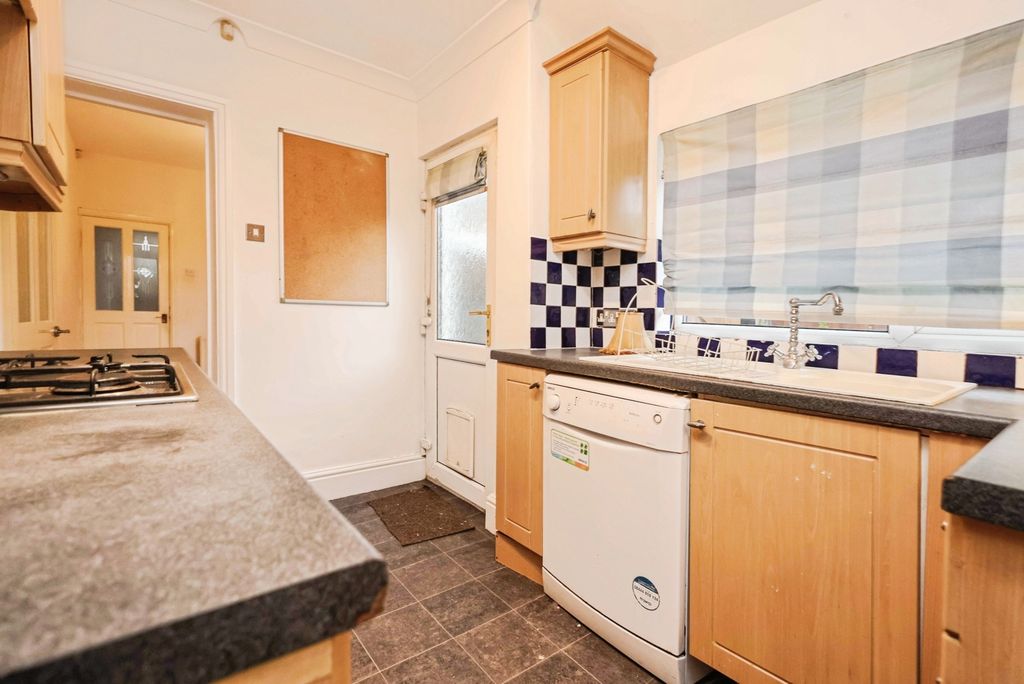 Property photo 3 of 15 Photo