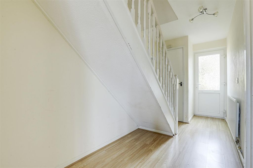 Property photo 2 of 13 02.Jpg