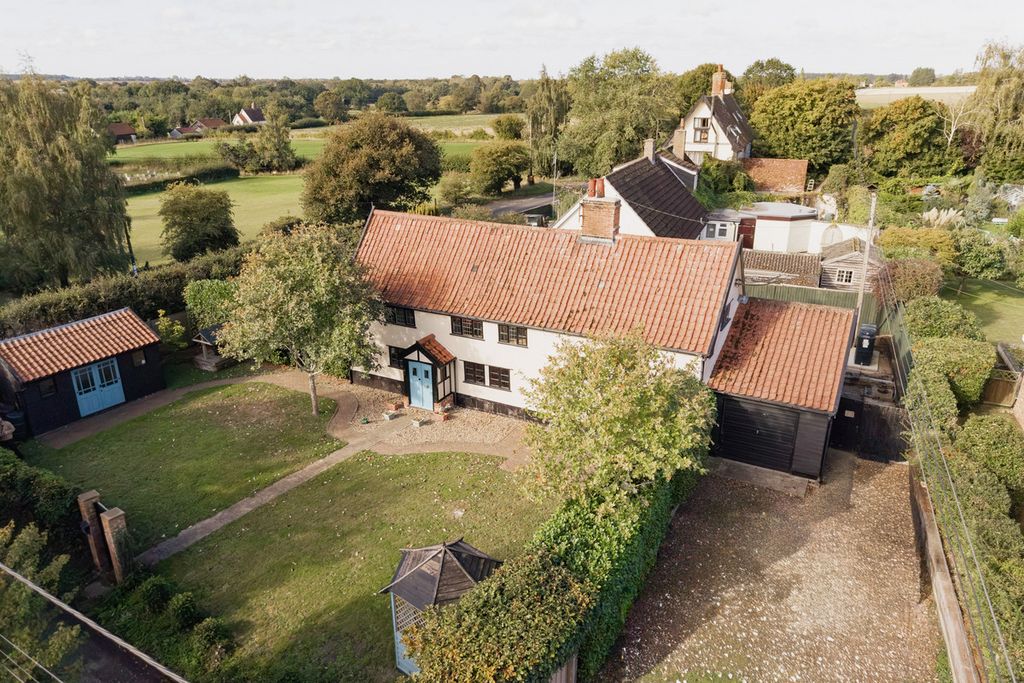 Property photo 1 of 26