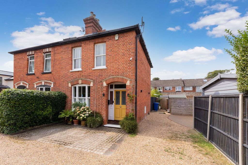 Property photo 1 of 23