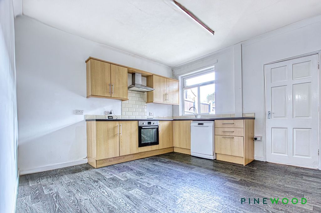 Property photo 2 of 14 Kitchen Diner