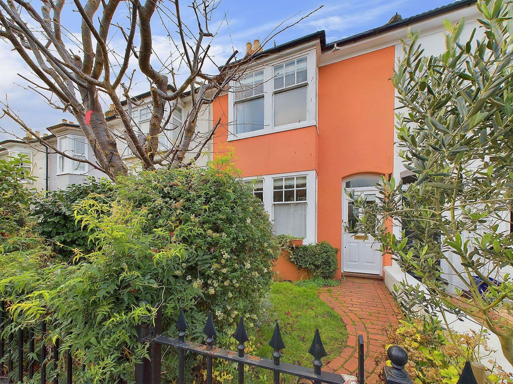 Property photo 1 of 17