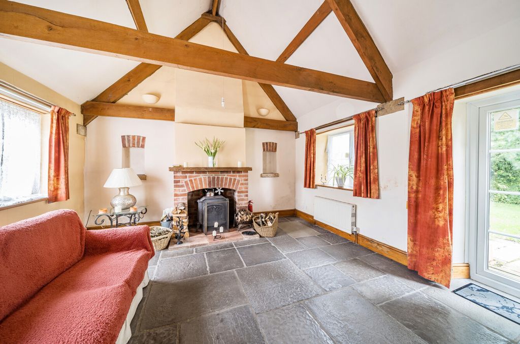 Property photo 2 of 25 1353504-18-68Cac1...