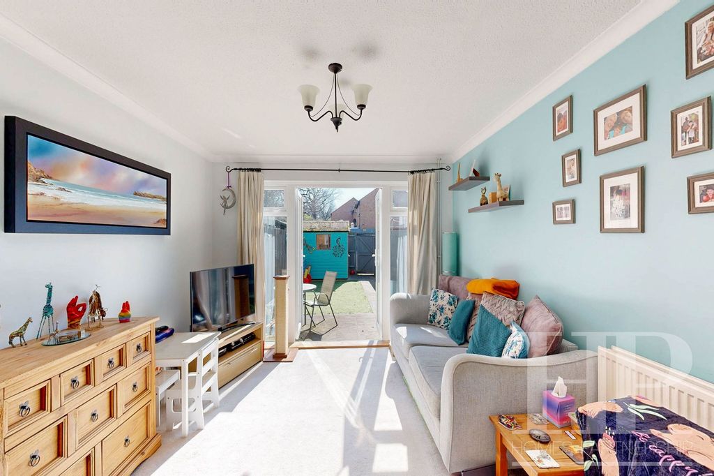 Property photo 2 of 14