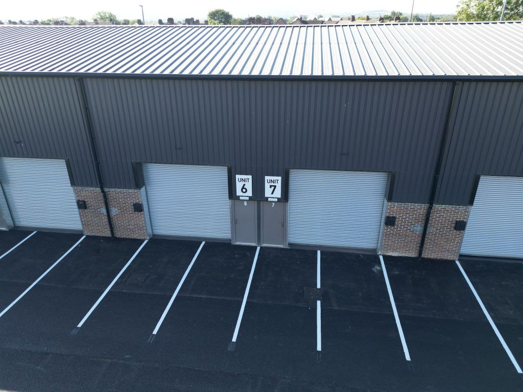 Property photo 2 of 14