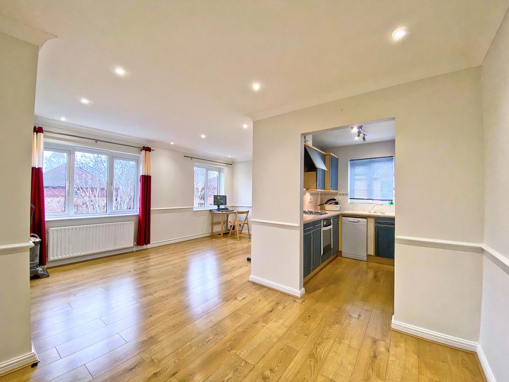 Property photo 2 of 10 2