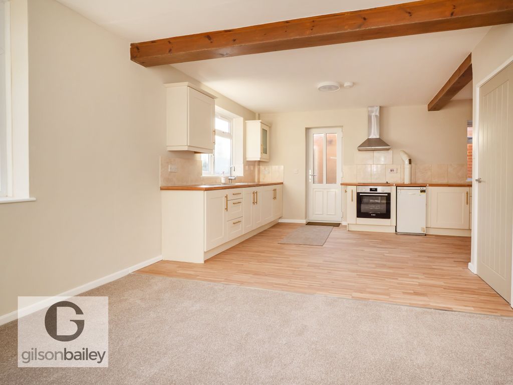 Property photo 3 of 14 17Hautboisroad-31