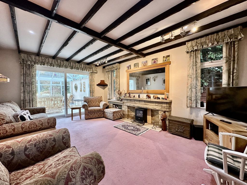 Property photo 3 of 23