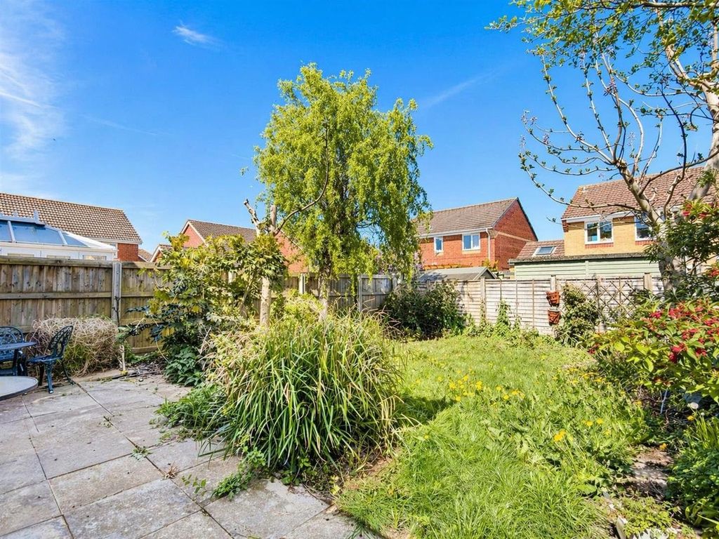 Property photo 2 of 14