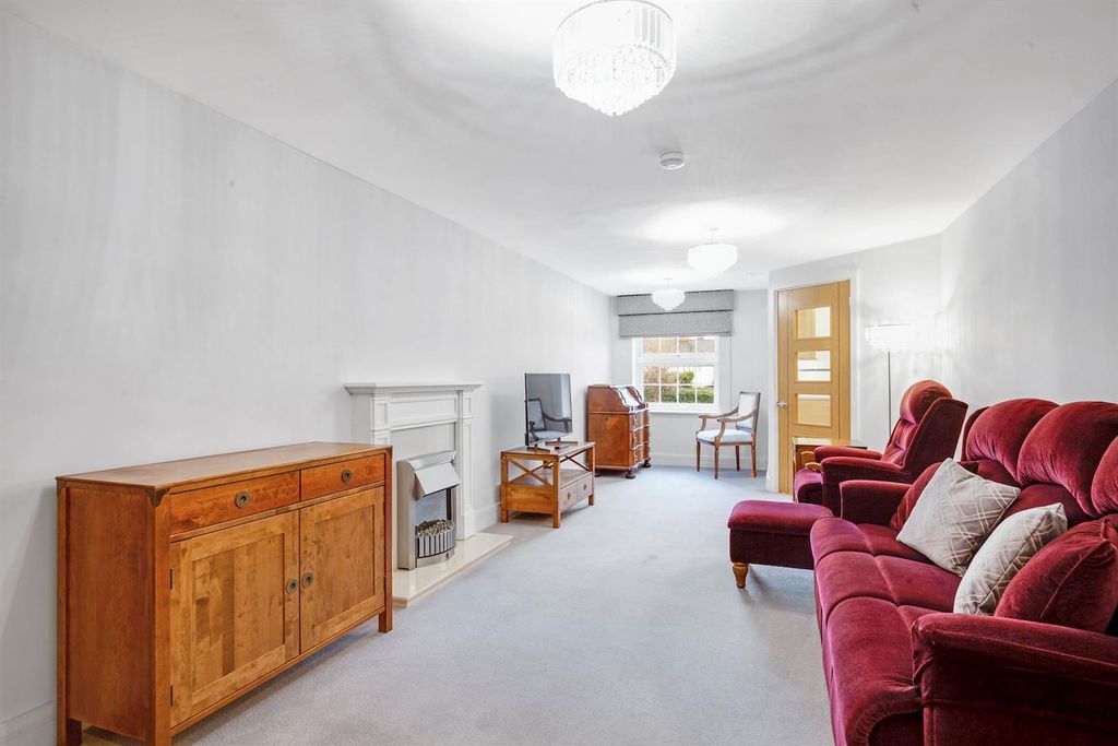 Property photo 1 of 15 08-Cf9Apdmcs 17 Weighbridge Court (2)-Medium.Jpg