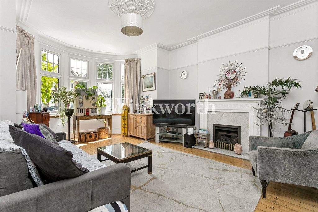 Property photo 1 of 23 Picture No. 22