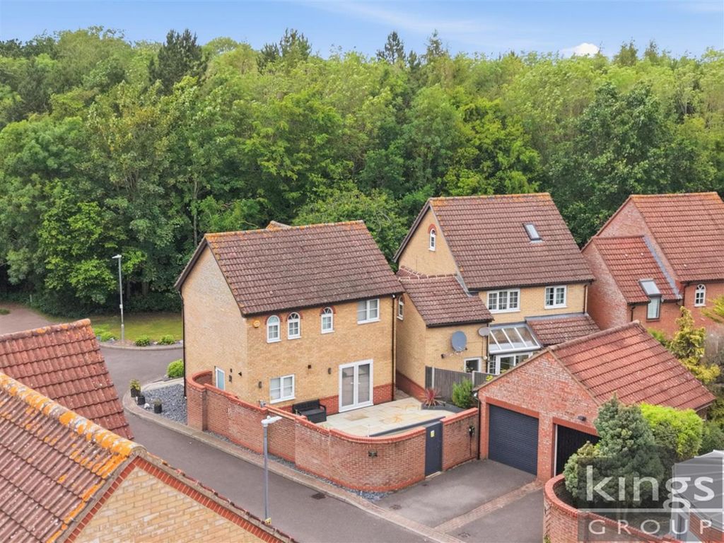 Property photo 2 of 24