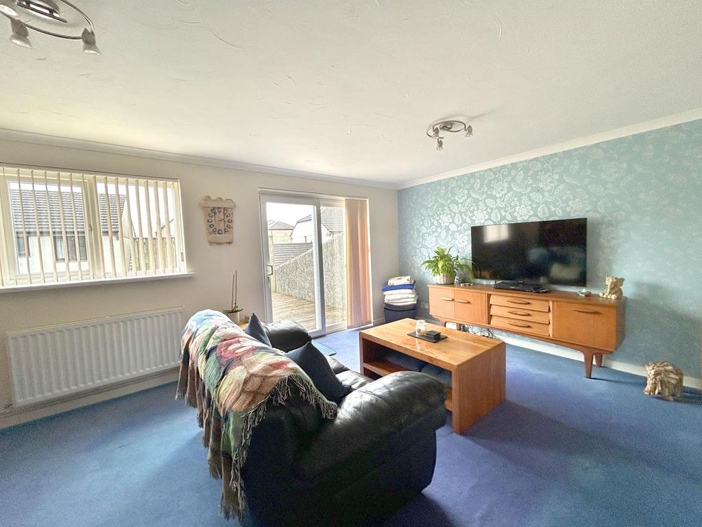 Property photo 2 of 12 Img_5104.Jpg