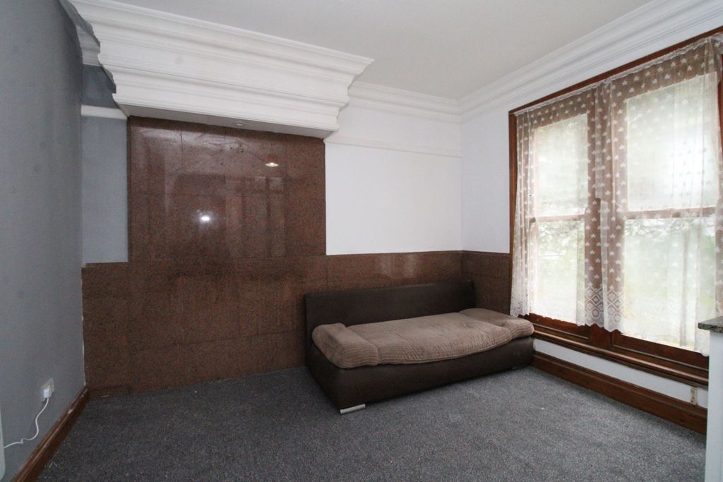 Property photo 1 of 3 Img_7049