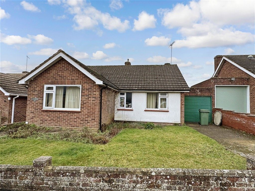 Property photo 1 of 11 Front