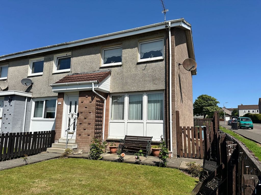 Property photo 1 of 28