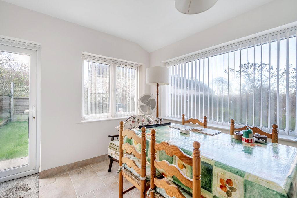 Property photo 3 of 12 Dining Room