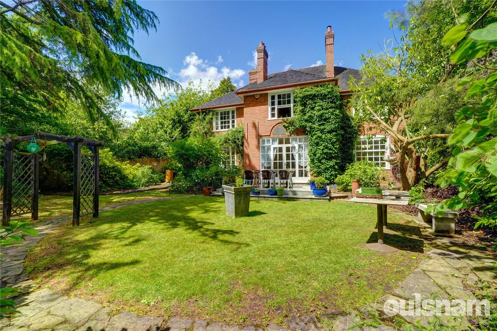 Property photo 2 of 48 Picture No. 18