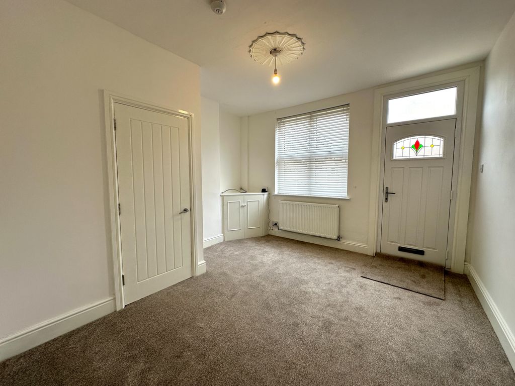 Property photo 3 of 23