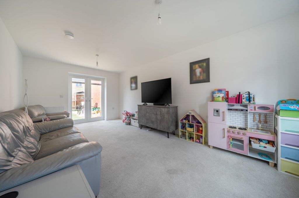 Property photo 2 of 25 1510527-16-1A038766Cfb92
