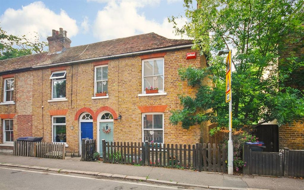 Property photo 1 of 30
