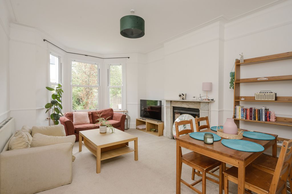 Property photo 2 of 9 Picture No. 01