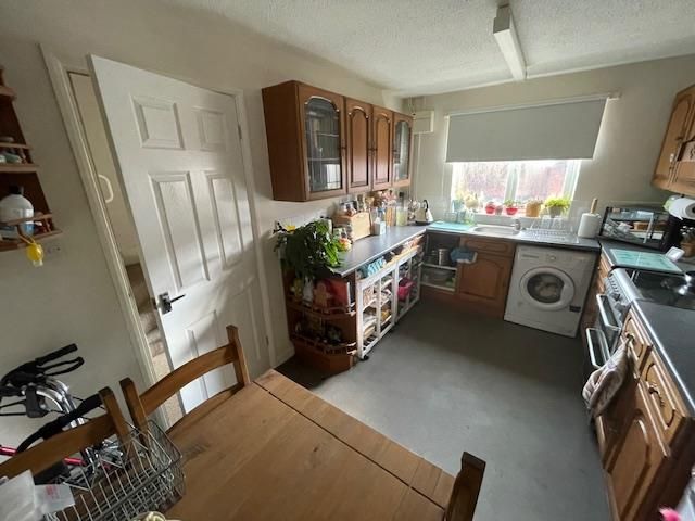 Property photo 3 of 10 Bedroom