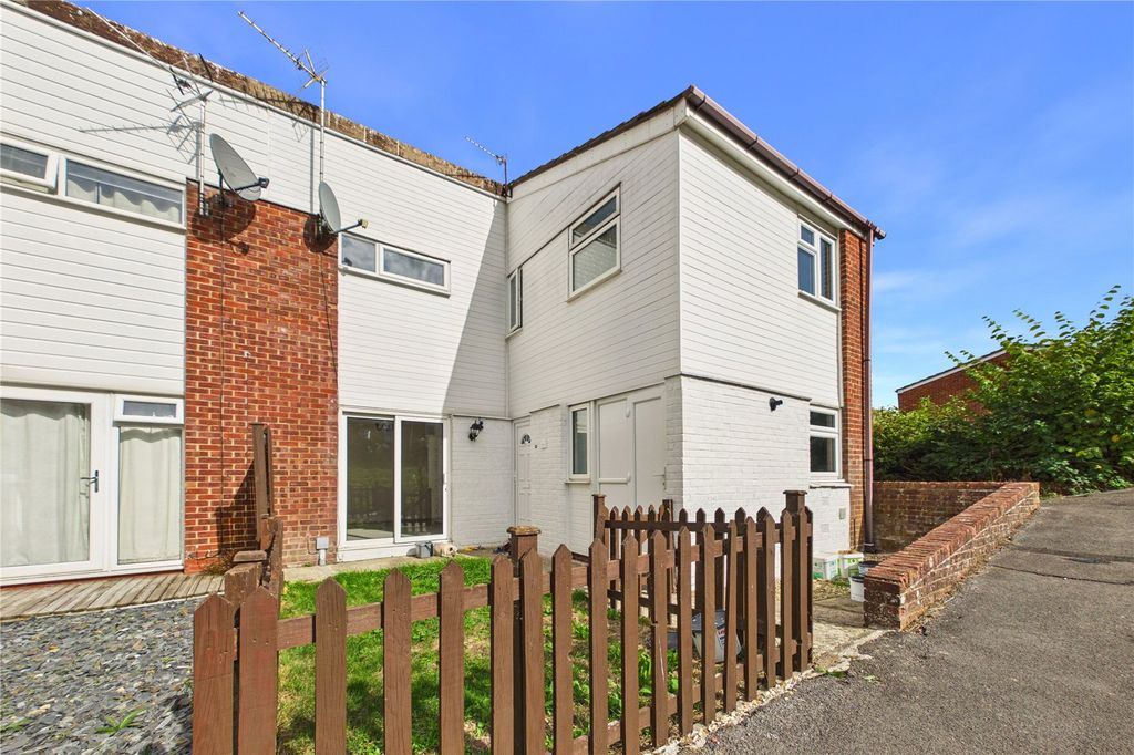 Property photo 1 of 11 Picture No. 12