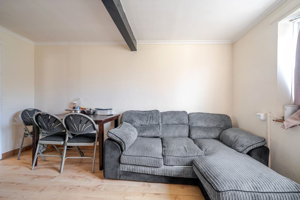 Property photo 2 of 14 Living/Dining Room