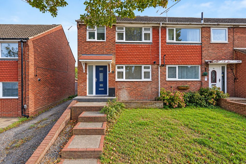 Property photo 1 of 12