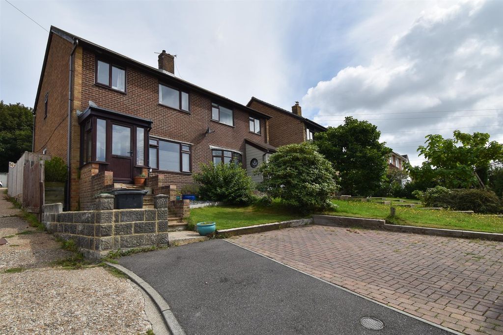 Property photo 2 of 17 Front Elevation