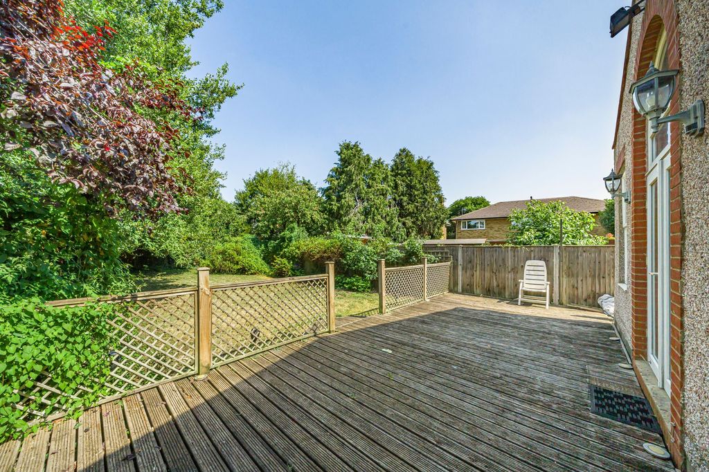 Property photo 3 of 19