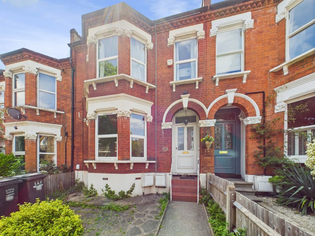 Property photo 2 of 9 4301293