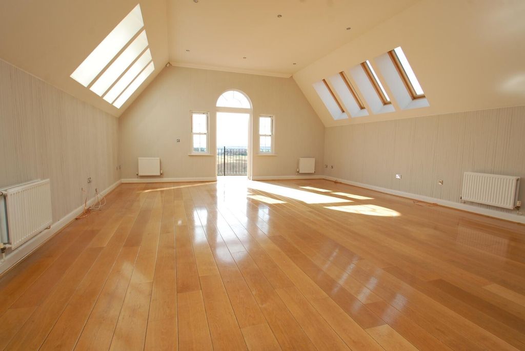 Property photo 2 of 14 Picture No. 09