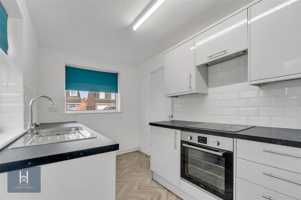 Property photo 3 of 17 Dsc00446.Jpg