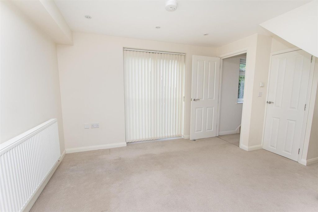 Property photo 2 of 7 Img_9319.Jpg