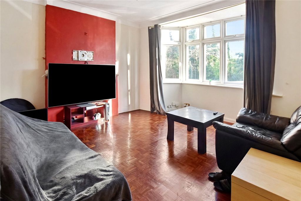 Property photo 3 of 14 Living Room