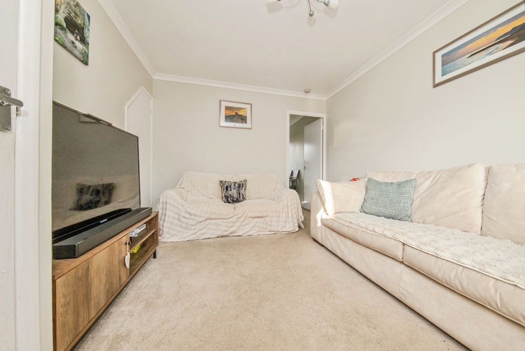 Property photo 3 of 13 Pbox-Img.Jpg