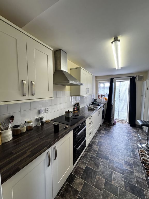 Property photo 2 of 29 10487457585Img_2328Cappppppppp (4).Jpg