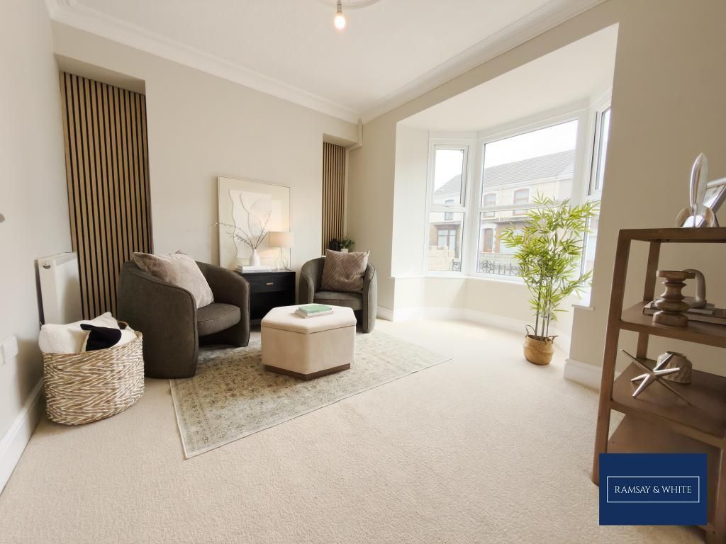 3 bed terraced house for saleTrinity Road, Llanelli, Rct SA15 photo 4