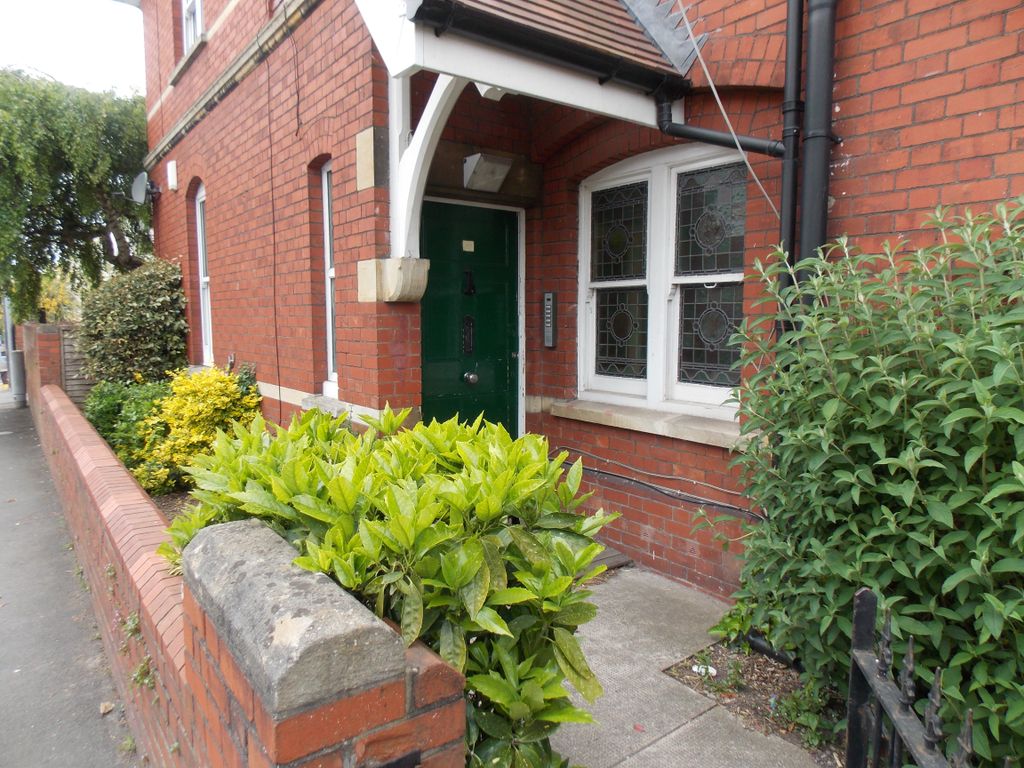 Property photo 1 of 17 Knowle Wells Road 187 Fl 4  Front Door