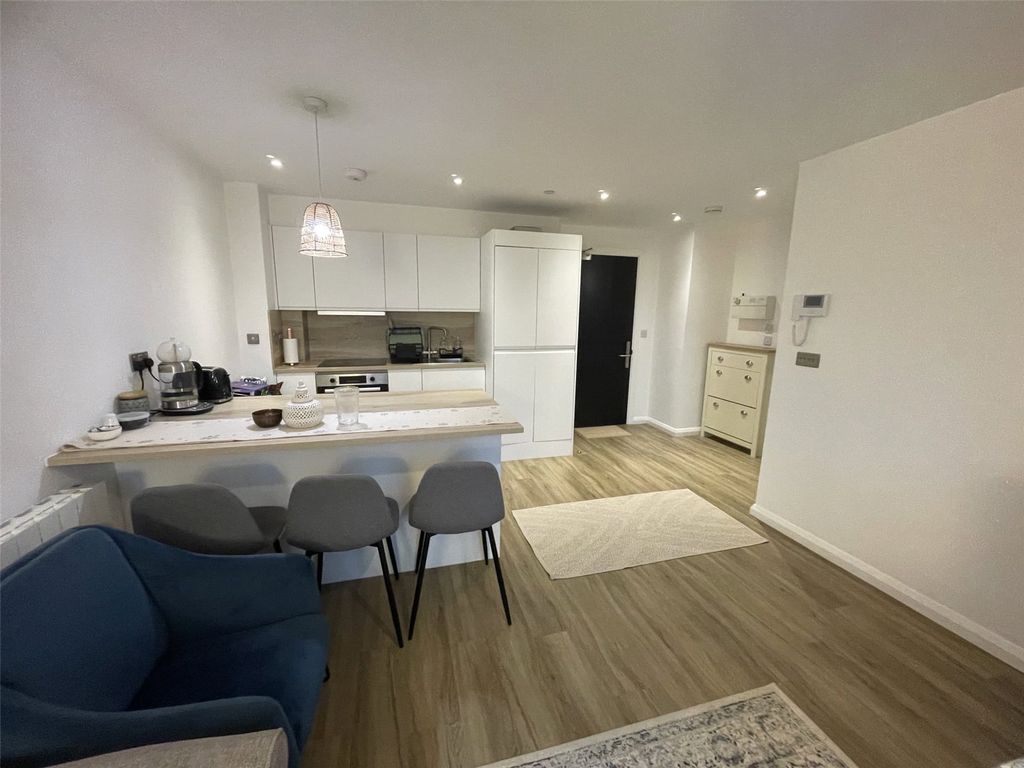 Property photo 3 of 6 Picture No. 02