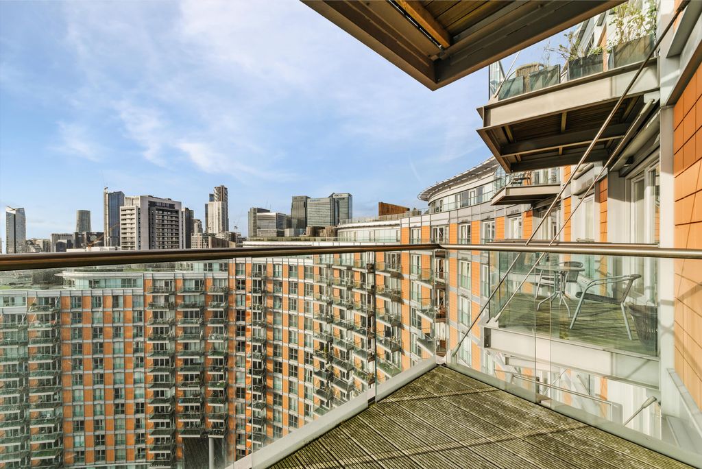 Property photo 3 of 11 Image