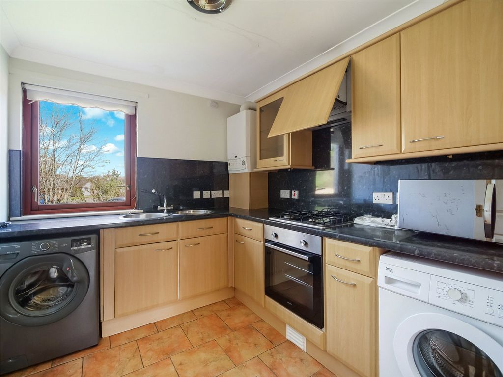 Additional image 13 of 2 bed flat for saleCastle Keep Gardens, Stanecastle, Irvine, North Ayrshire KA11
