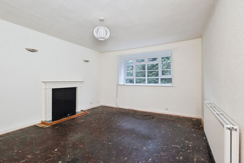 Property photo 2 of 21 Pbox-Img.Jpg