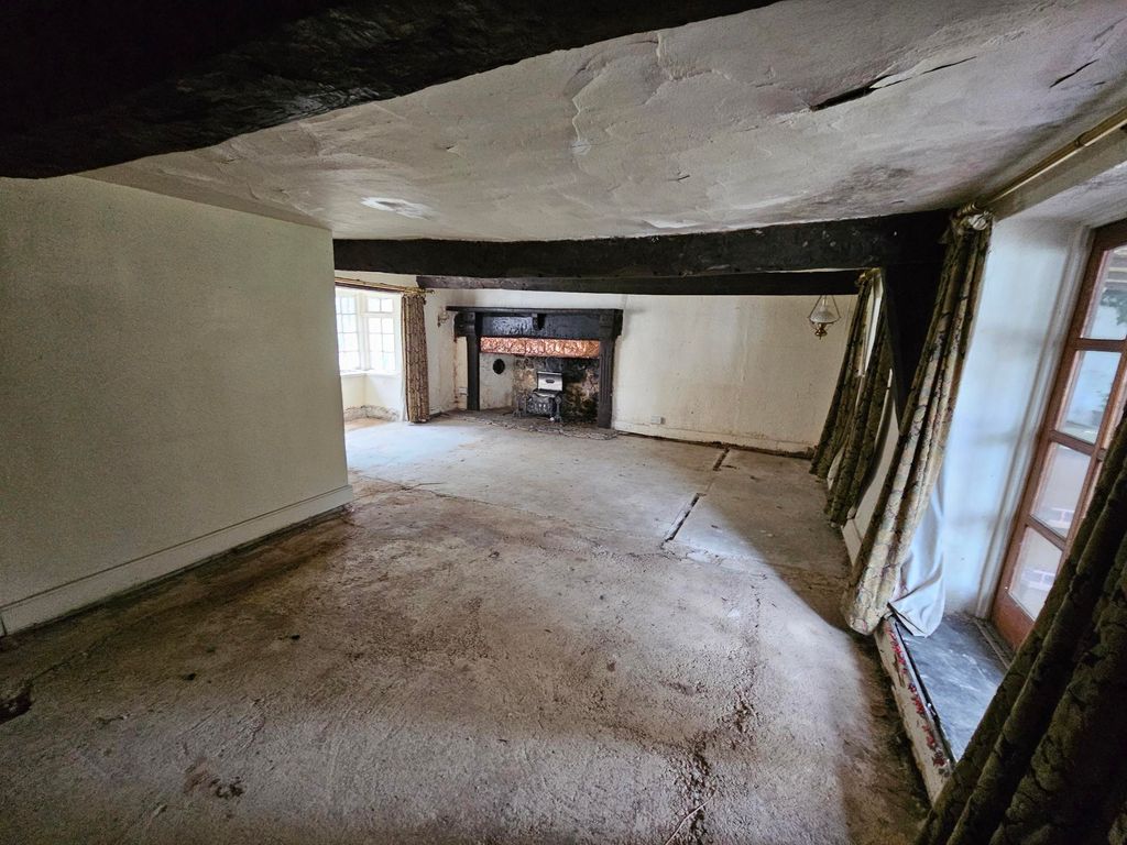 Property photo 3 of 30